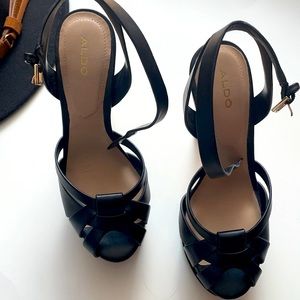 NWOT Aldo black platform heels